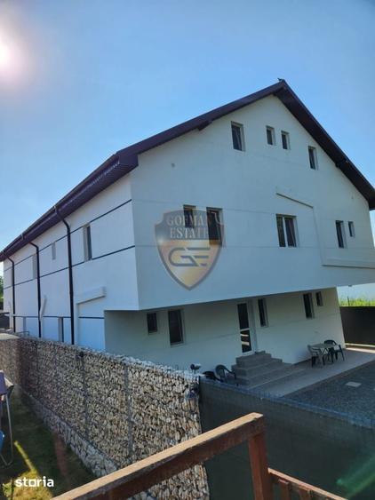 Casă cu Teren 500 Mp în Lumina