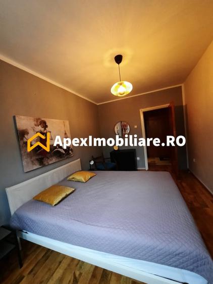 Apartament cu 2 camere decomandat în Titan
