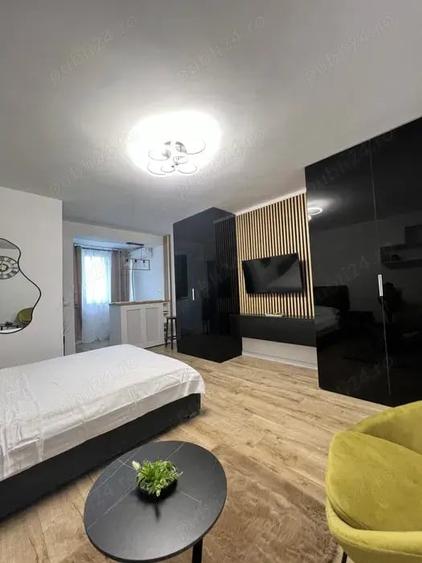 Garsonieră decomandată în Iancului
