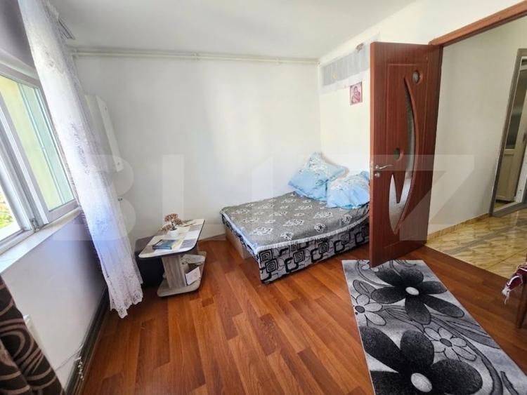 Garsoniera de vanzare, 24 mp, etaj 3, zona Micro 12 - 2