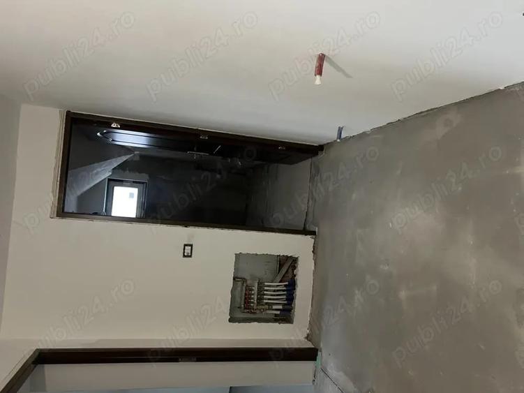 Casă cu 6 camere cu Teren 500 Mp în Câmpineanca