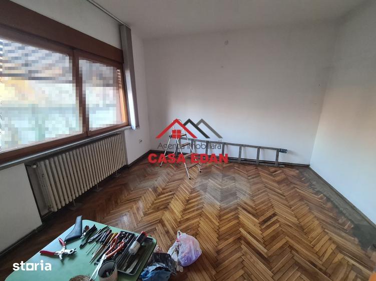Casă cu 2 camere cu Teren 400 Mp în Ultracentral