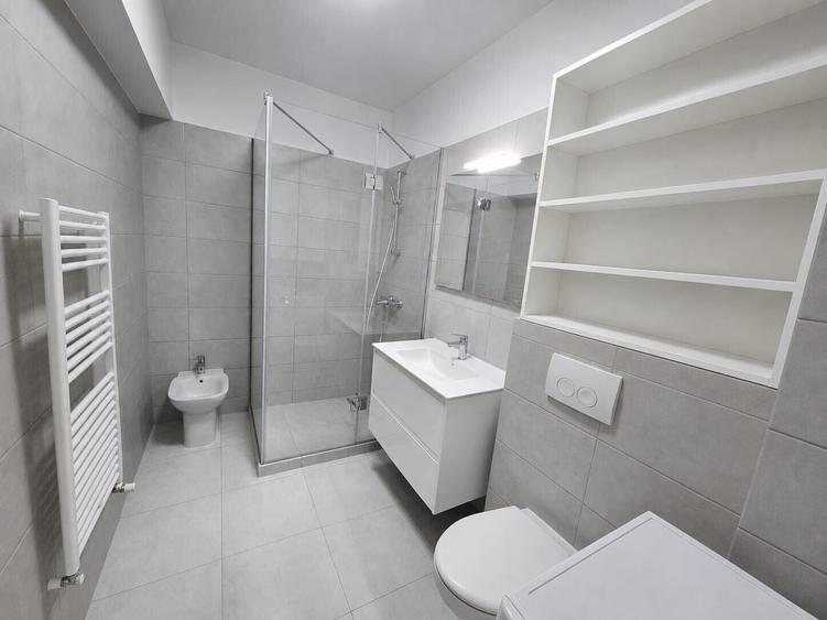 Apartament cu 2 camere decomandat în Canta