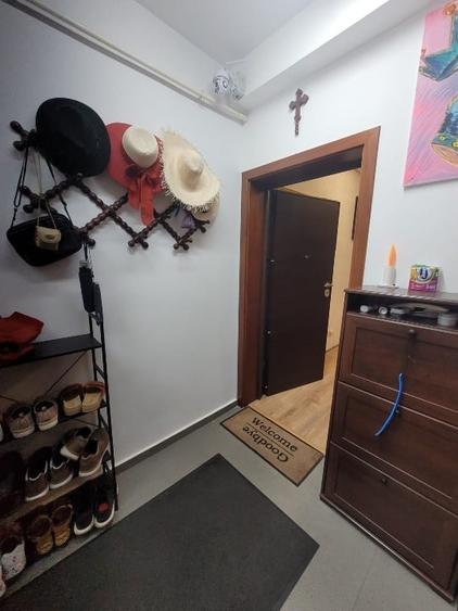 Apartament cu 2 camere semidecomandat, mobilat în Dristor