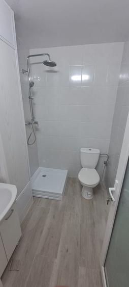 Spațiu comercial, de 48 mp, în Central