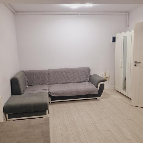 Apartament cu 2 camere decomandat în Exterior Vest