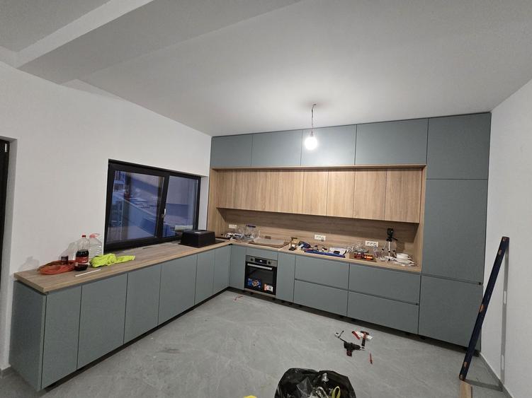 Casă cu 4 camere cu Teren 300 Mp în Săcălaz