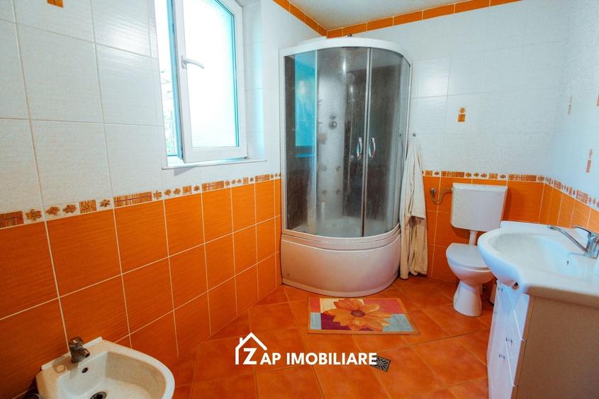 Casă individuală cu 5 camere cu Canalizare în Unirii
