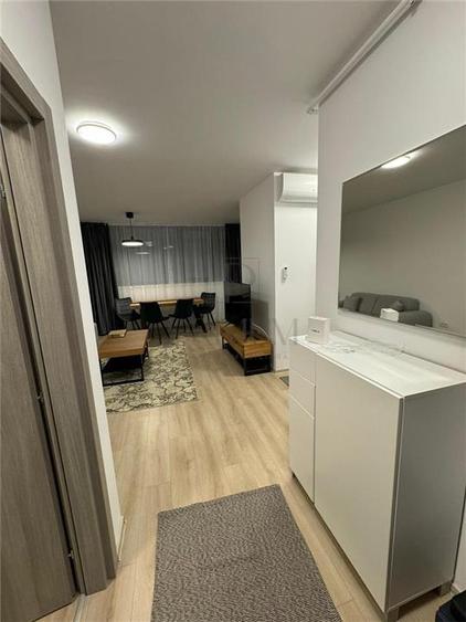 Apartament cu 2 camere decomandat în Torontalului