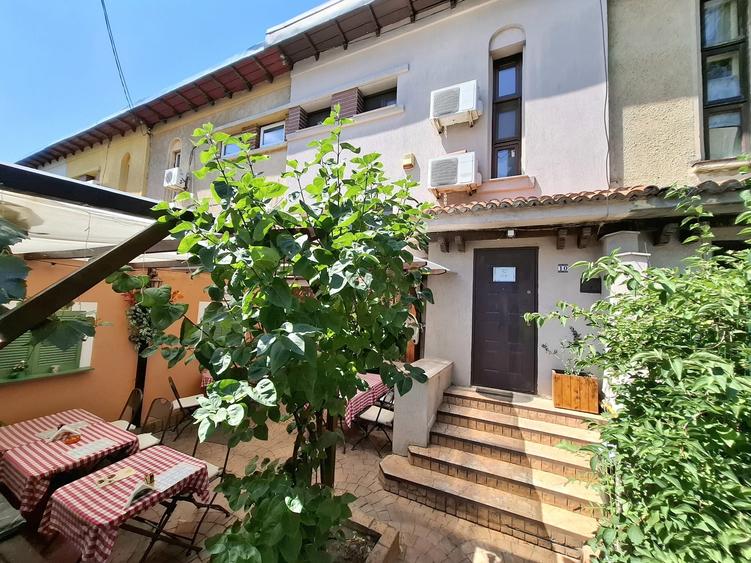 Casă Vatra Luminoasă | 5 Camere | Ideal Business sau locuință | 2 Terase - 1