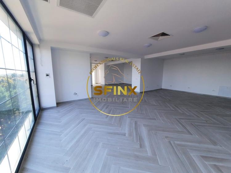 Apartament cu 3 camere semidecomandat în Iancu Nicolae