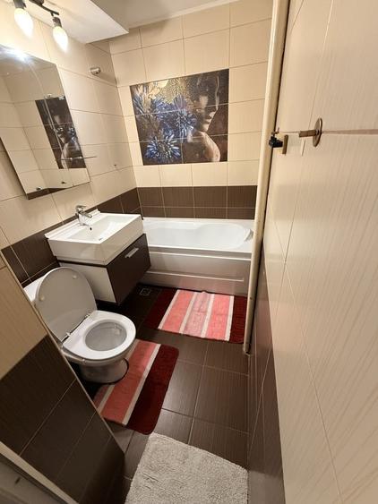 Apartament cu 3 camere decomandat în Sălaj