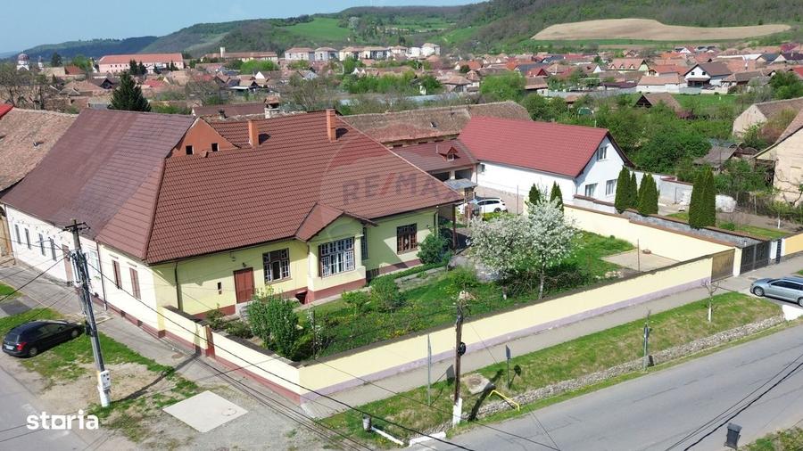 Casă cu 3 camere cu Teren 470 Mp în Dumbrăveni