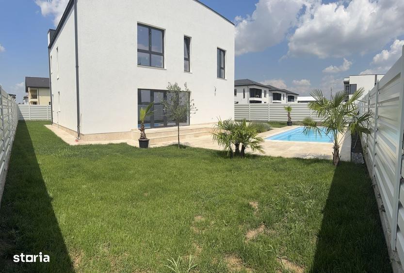 Casă cu 4 camere în Clinceni