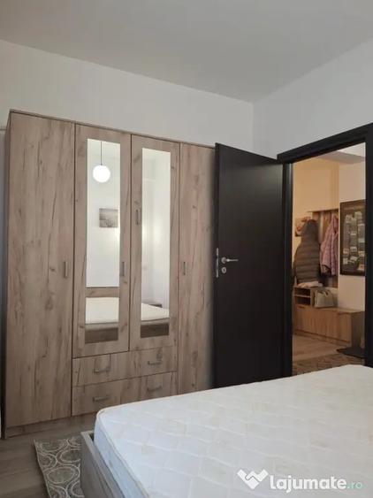 Apartament cu 2 camere semidecomandat în Chiajna