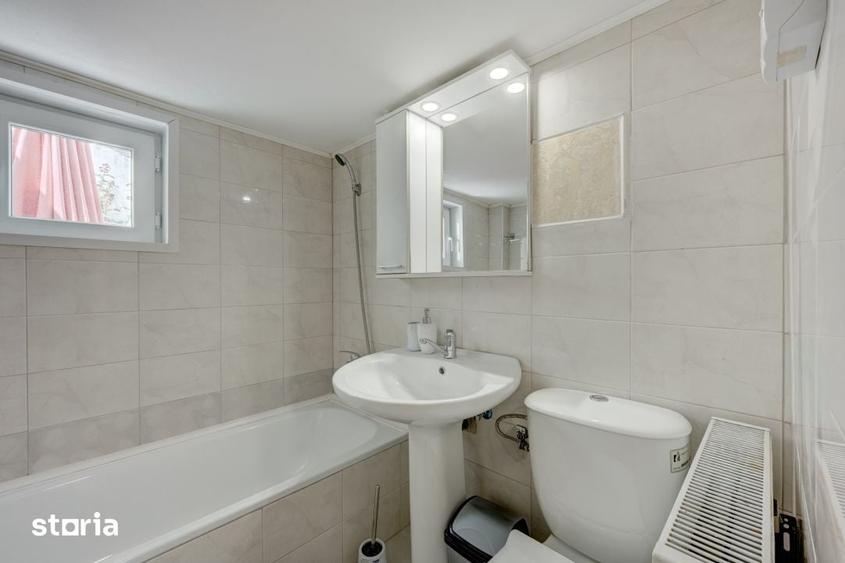 Apartament cu 3 camere decomandat în Centrul Civic