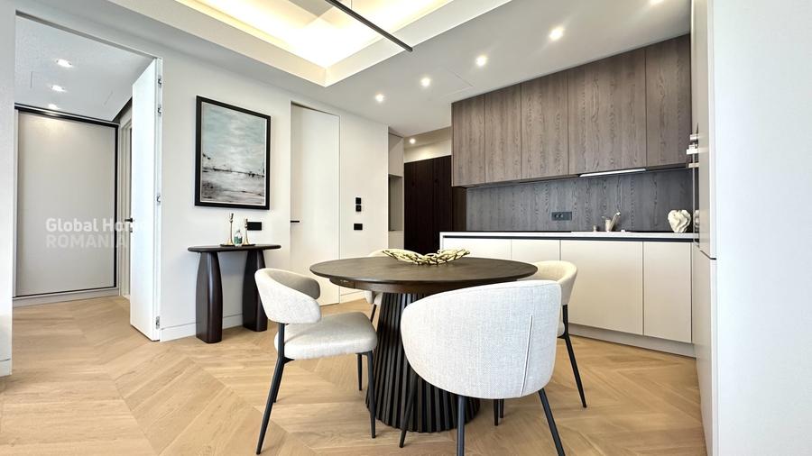 Apartament cu 3 camere semidecomandat, mobilat în Floreasca