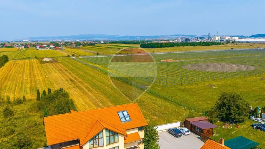 Teren Construcții intravilan de 5686 mp, în Stupini