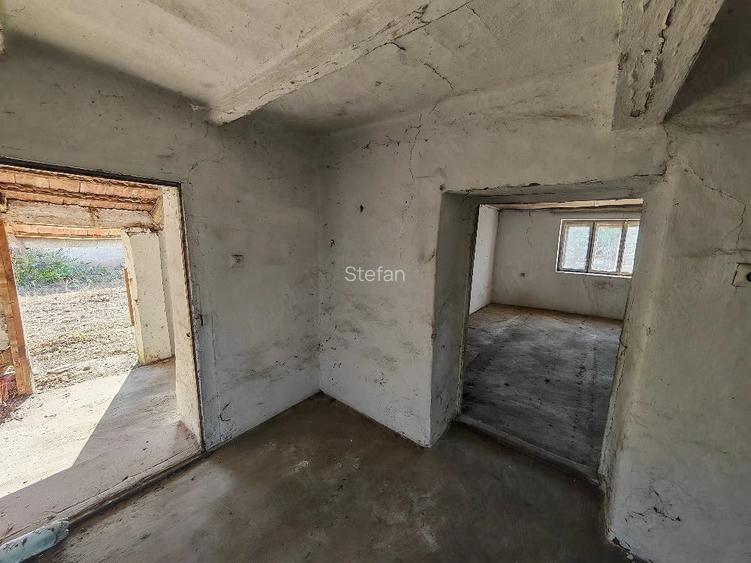Casa de vanzare schimb cu auto