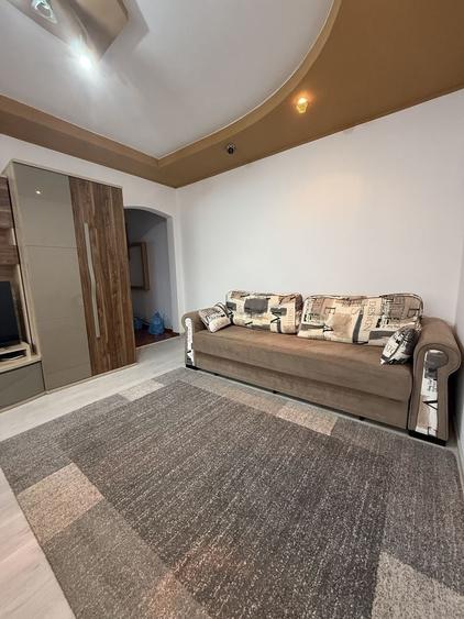 Apartament cu 3 camere semidecomandat în Exercițiu