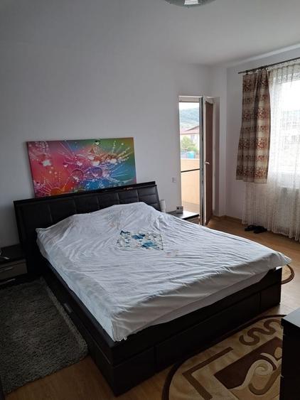 Apartament cu 2 camere decomandat în Florești