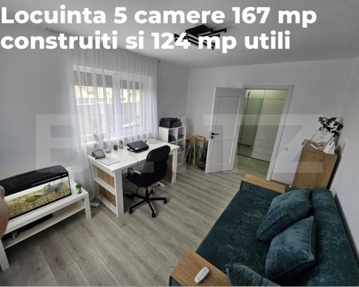 Casă individuală cu 5 camere cu Canalizare în Hărman