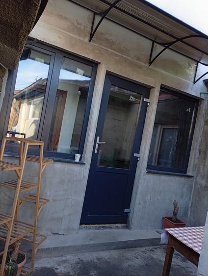 Casă cu 3 camere cu Teren 25 Mp în Central