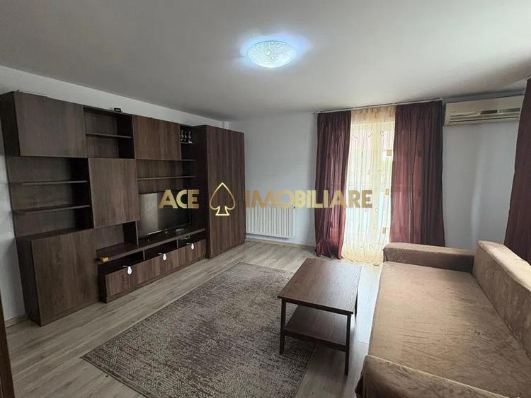 Apartament cu 3 camere semidecomandat, mobilat în Jiului