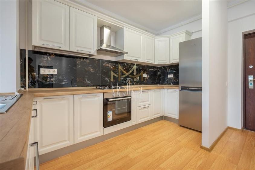 Apartament cu 2 camere semidecomandat în Borhanci