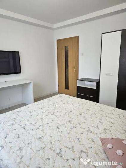 Apartament 3 camere decomandat V. Aaron - 3