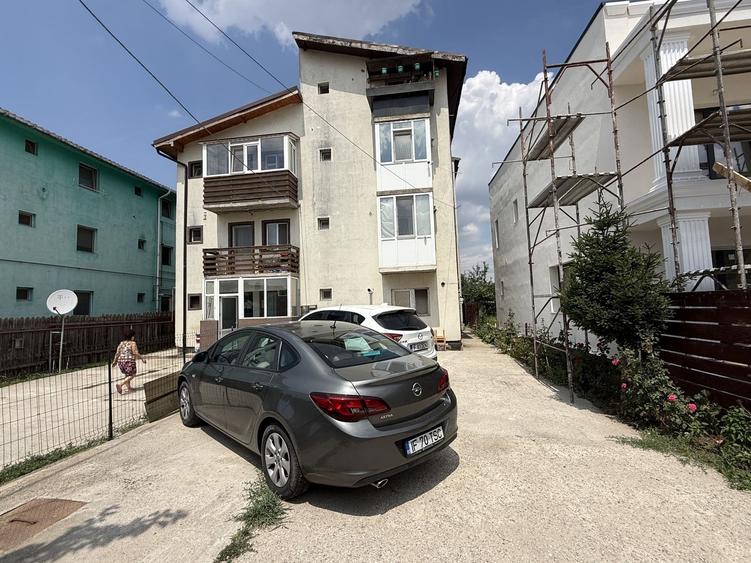 Apartament cu 2 camere semidecomandat, mobilat în Central