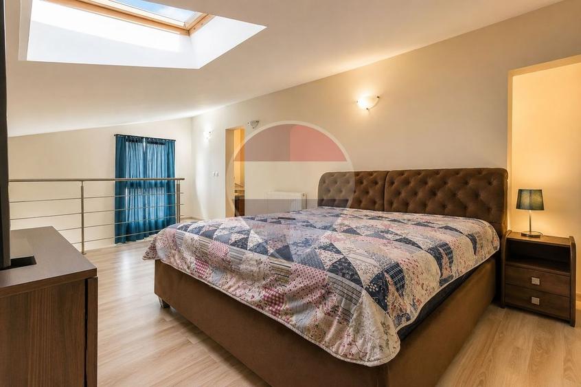 Apartament cu 3 camere decomandat în Baza 3