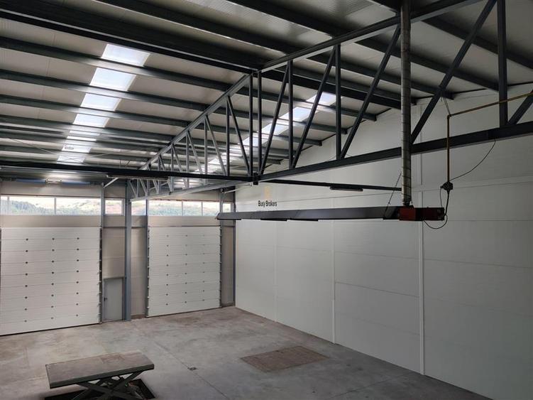 Spatiu Industrial - 340 mp - Logistica - Productie - Depozitare - Distributie - 1
