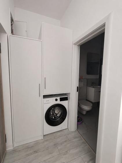Apartament cu 2 camere semidecomandat, mobilat în Orașul Vechi