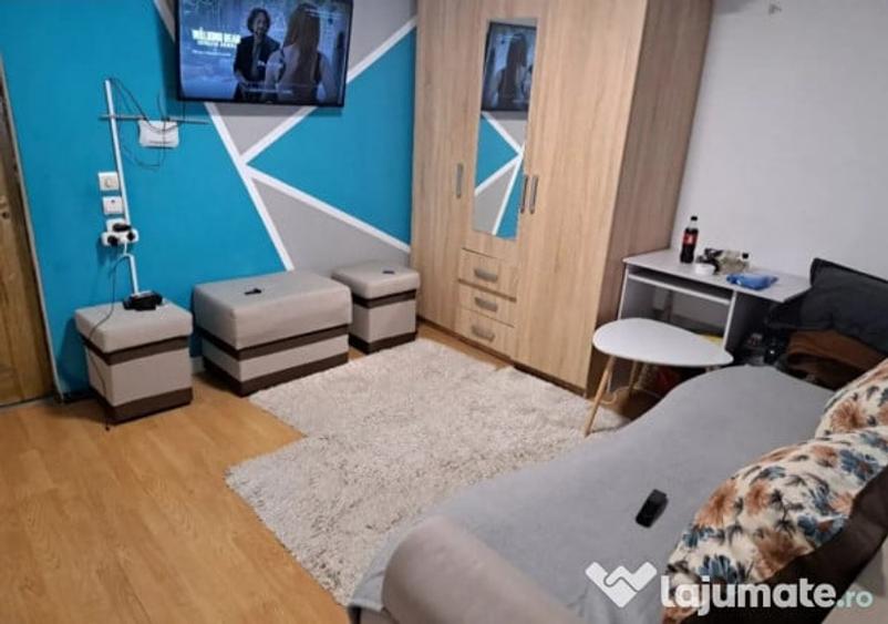 Casă cu 7 camere cu Teren 863 Mp în Brestei