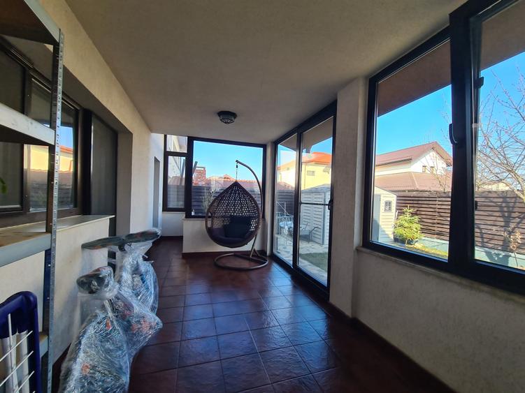 Casă individuală cu 5 camere cu Canalizare în Odăi