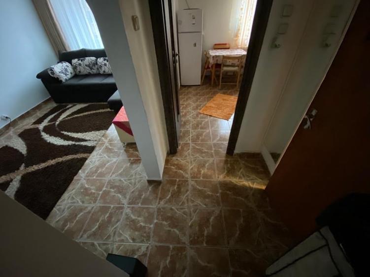 Apartament cu 2 camere decomandat în Drumul Taberei