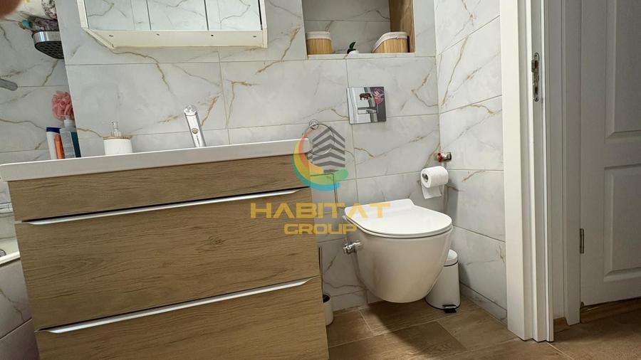 Apartament cu 3 camere semidecomandat, mobilat în Alexandru Obregia