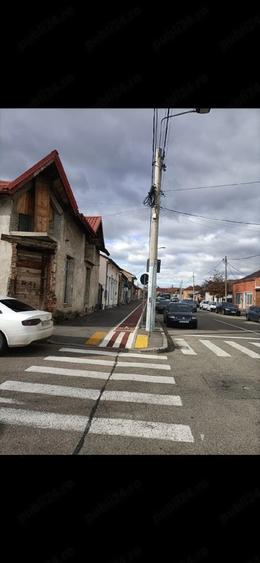 Casă cu 5 camere cu Teren 450 Mp în Traian
