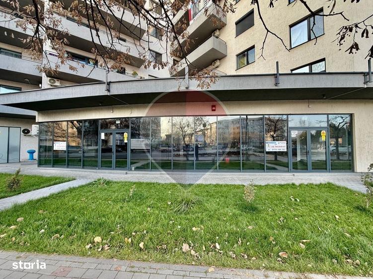 Spațiu comercial, de 270 mp, în Nord