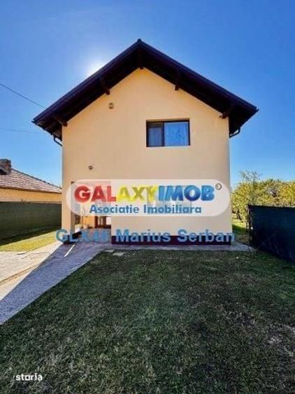 Casă cu 4 camere cu Teren 1100 Mp în Aninoasa