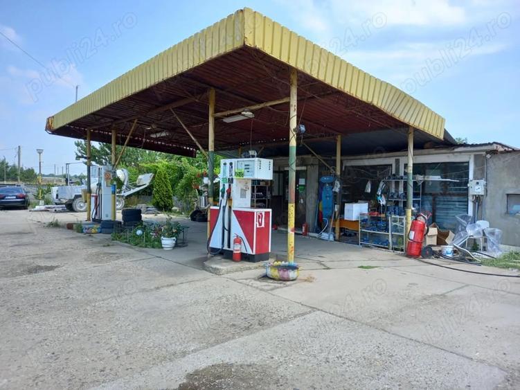 Spațiu comercial, de 3,800,100 mp, în Pătulele