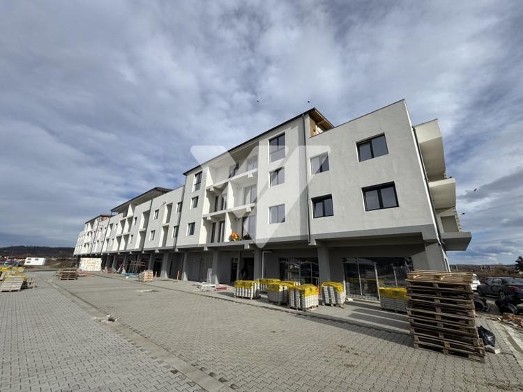 Apartament cu 3 camere decomandat în Șelimbăr — fotografia 1