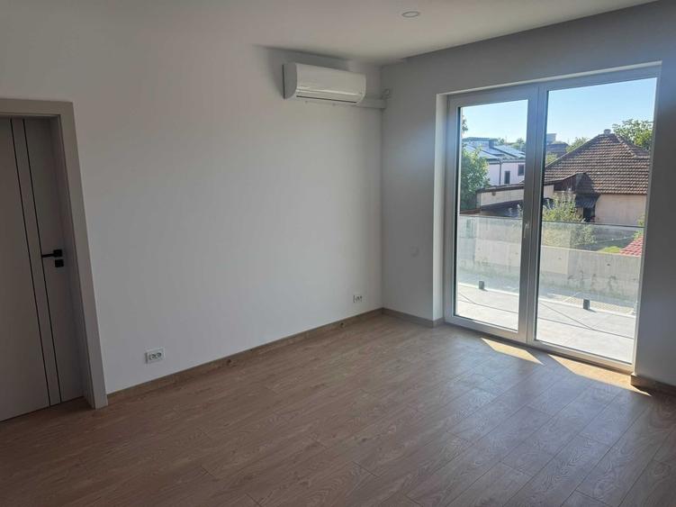 Apartament cu 2 camere decomandat în Ultracentral