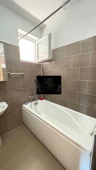 Apartament cu 2 camere decomandat în Berceni