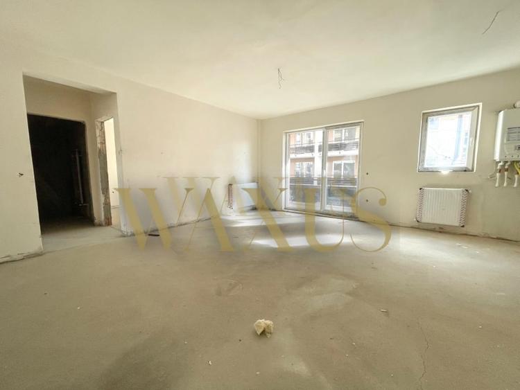 Apartament cu 3 camere semidecomandat în Florești — fotografia 1