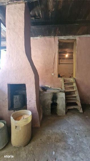 Casă cu 4 camere cu Teren 1439 Mp în Bocsig