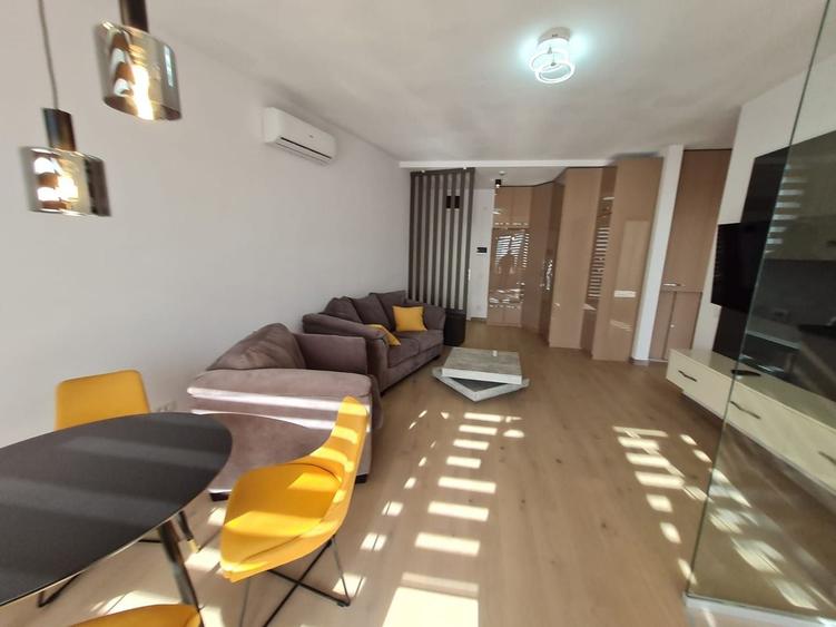 Apartament cu 2 camere decomandat, mobilat în Take Ionescu