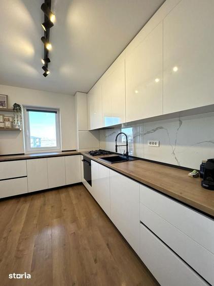 Apartament cu 2 camere decomandat în Girocului