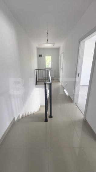 Casă individuală cu 3 camere cu Canalizare în Vișani